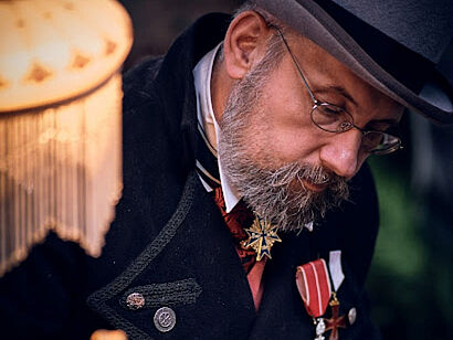 Whitechapel Gazette Winterspektakulum-Burg Altena Whitechapel Gazette Winterspektakulum-Burg Altena