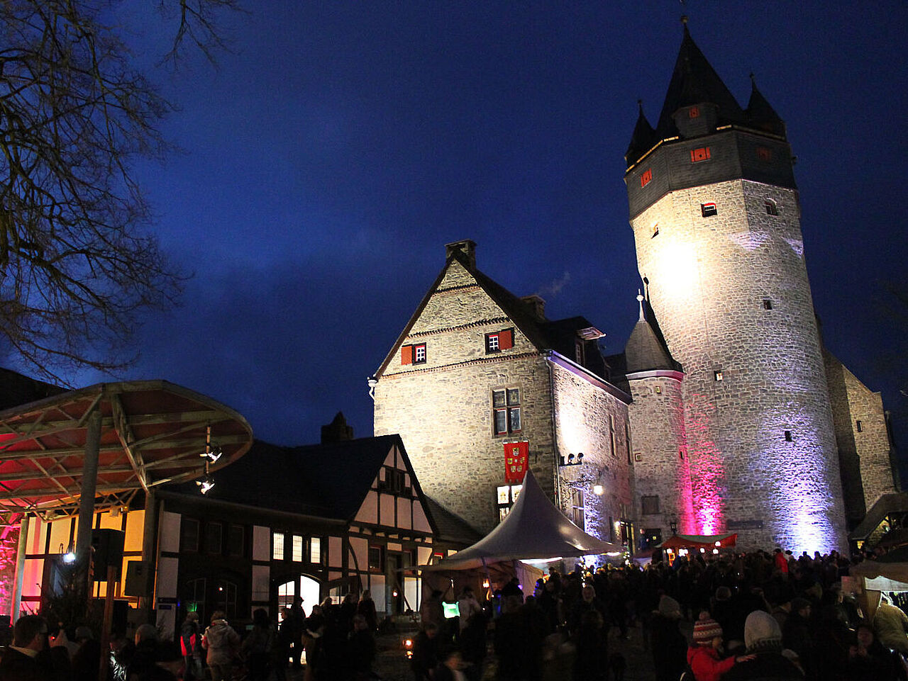 Winterspektakulum-Burg Altena Winterspektakulum-Burg Altena
