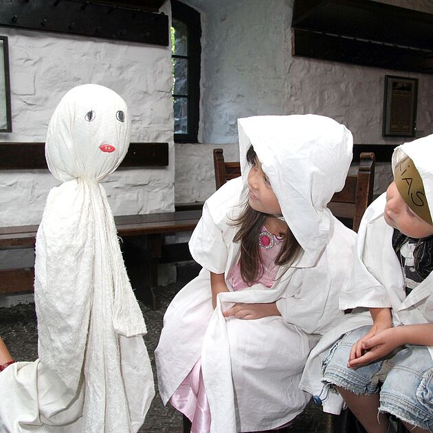 Führung für Kinder in der Burg Altena im Märkischen Kreis